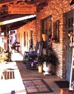 WIMBERLY TEXAS quaint shops, Copyright 2001, Christie Craig